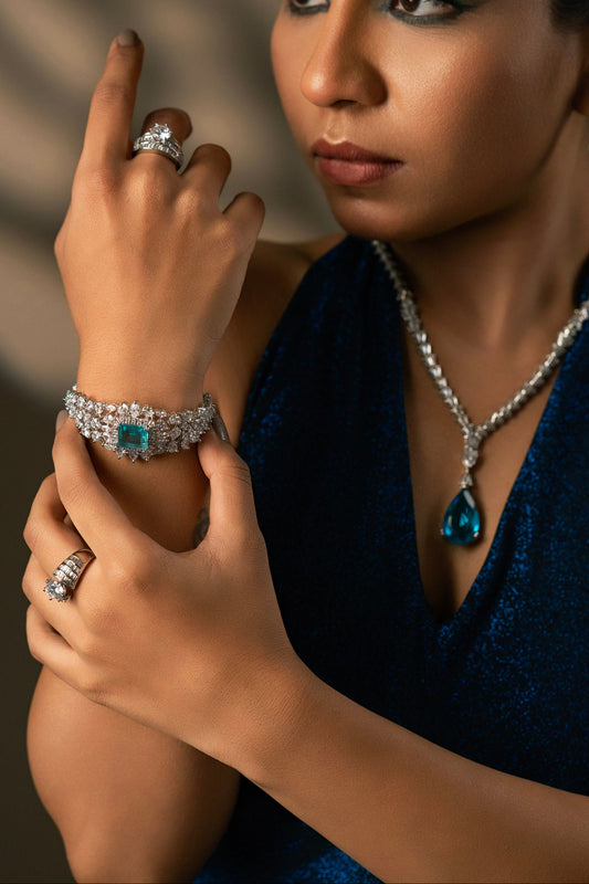 Green Stone Diamond Bracelet VNHN202