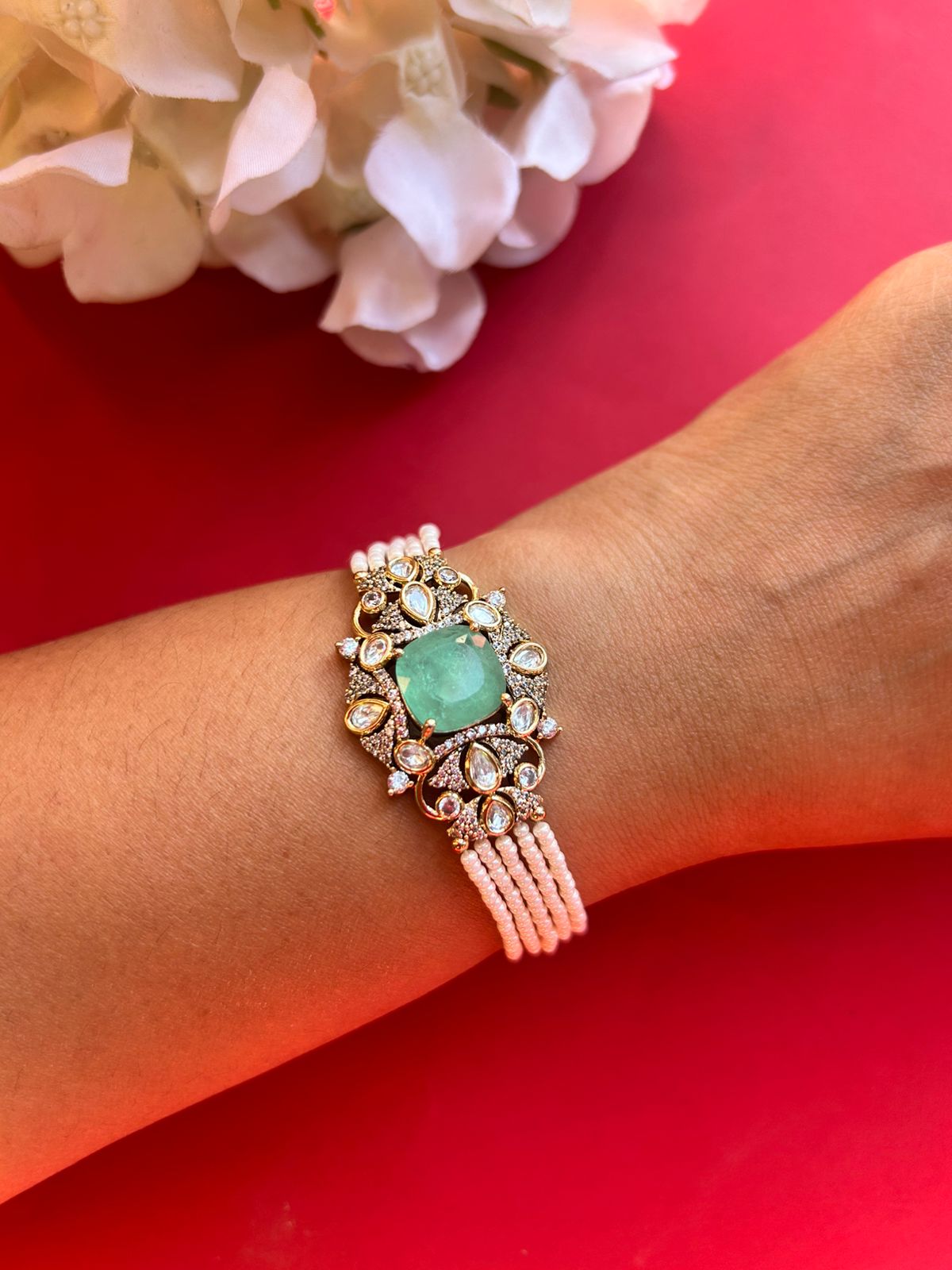 Victorian Pastel Green Bracelet VNHN228