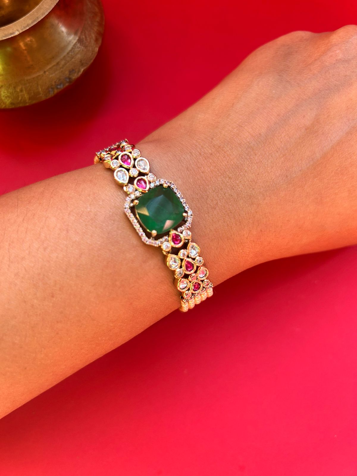 Green Square Stone  Pearls Bracelet VNHN231