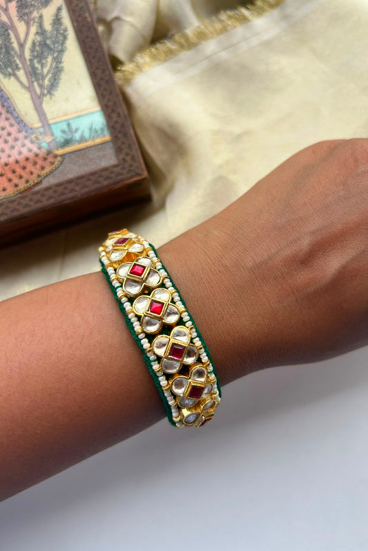Jadau Gadi Bracelet VNHN276