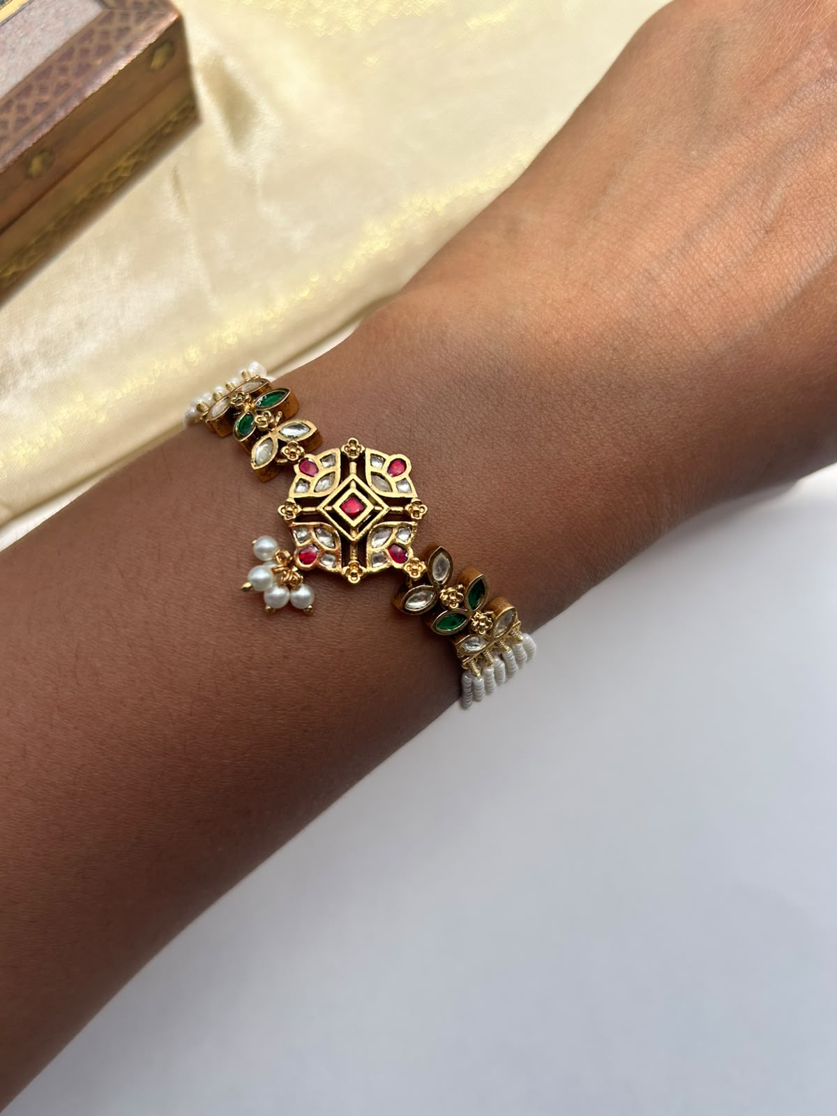 Multi Jadau Pearl Gold Bracelet