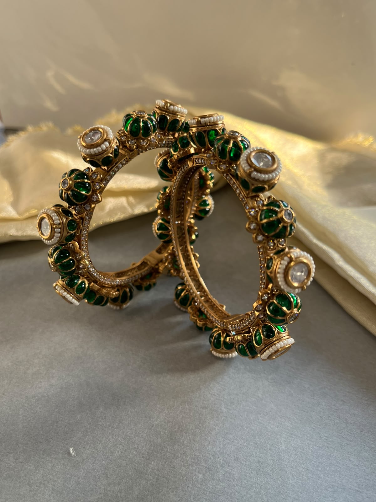 Pacheli Green Polki Bangles VNHN306