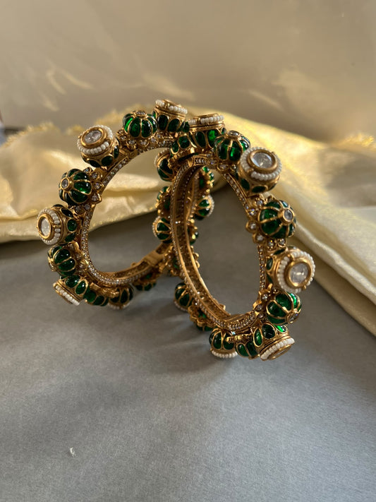 Pacheli Green Polki Bangles VNHN306