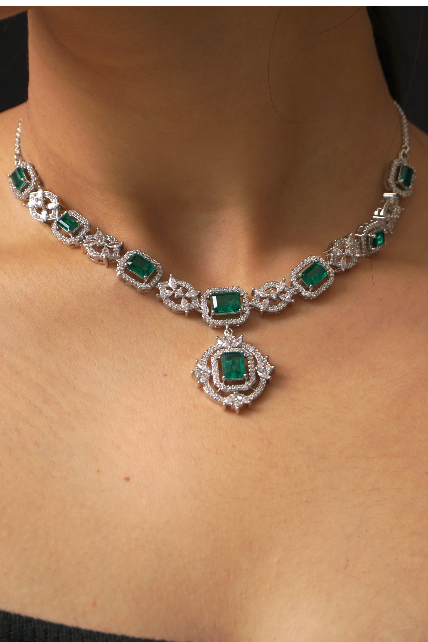 Italian Green Diamond Necklace Set - VNN033