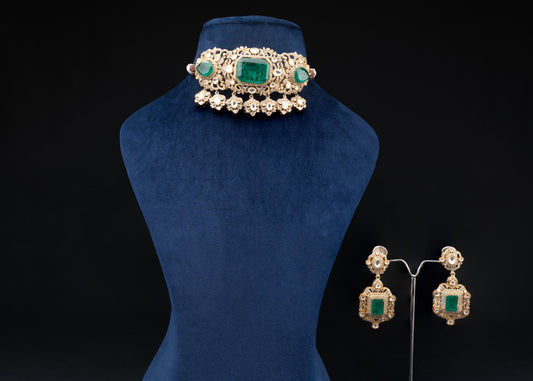 Emerald Moissanite Necklace Set VNN087