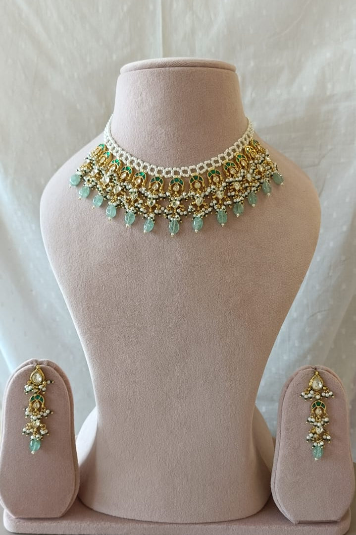 Jalar Green Chand Necklace Set- VNN123