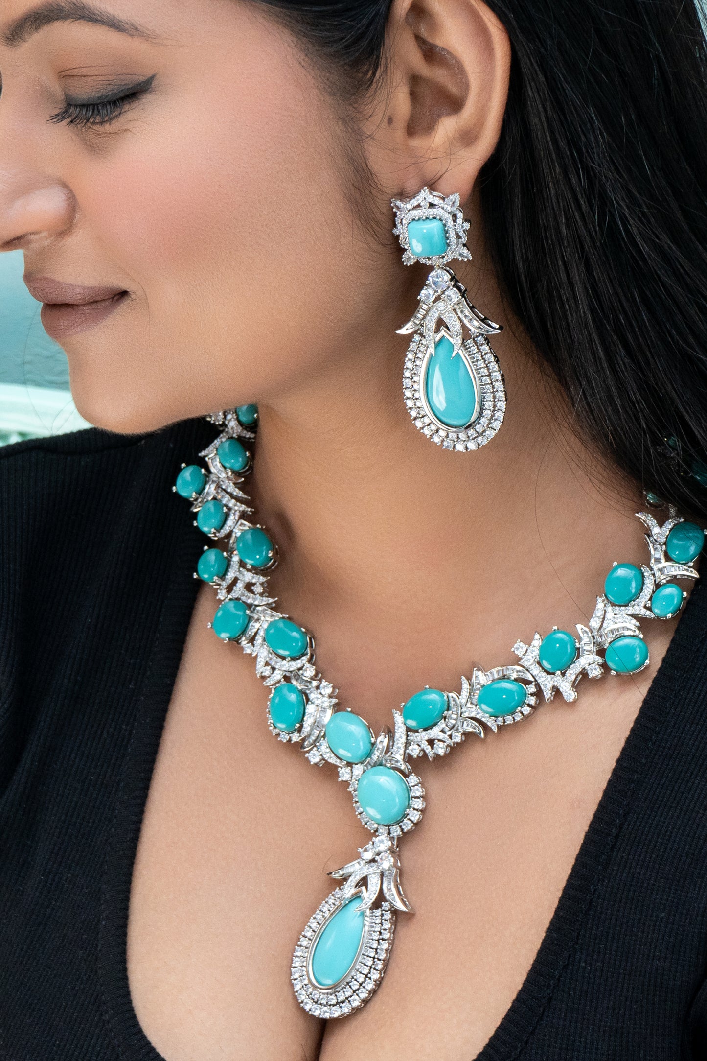 Firoza Diamond Necklace Set -VNN206