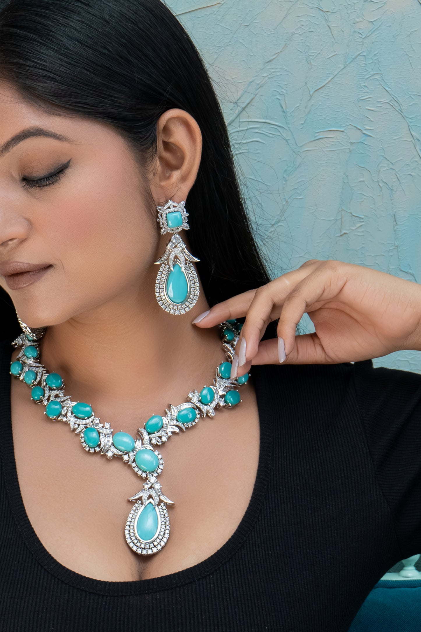 Firoza Diamond Necklace Set -VNN206