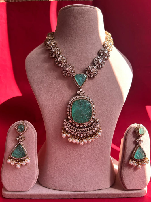 Mint Green Big Carving Neacklace Set VNN285