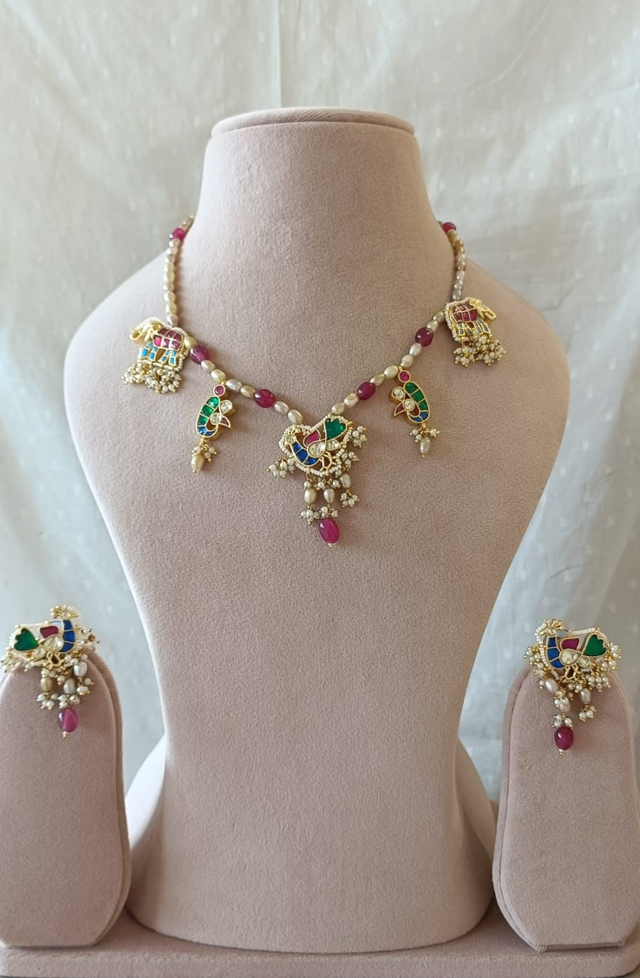 Mangnifai Pearl Necklace Set- VNN335