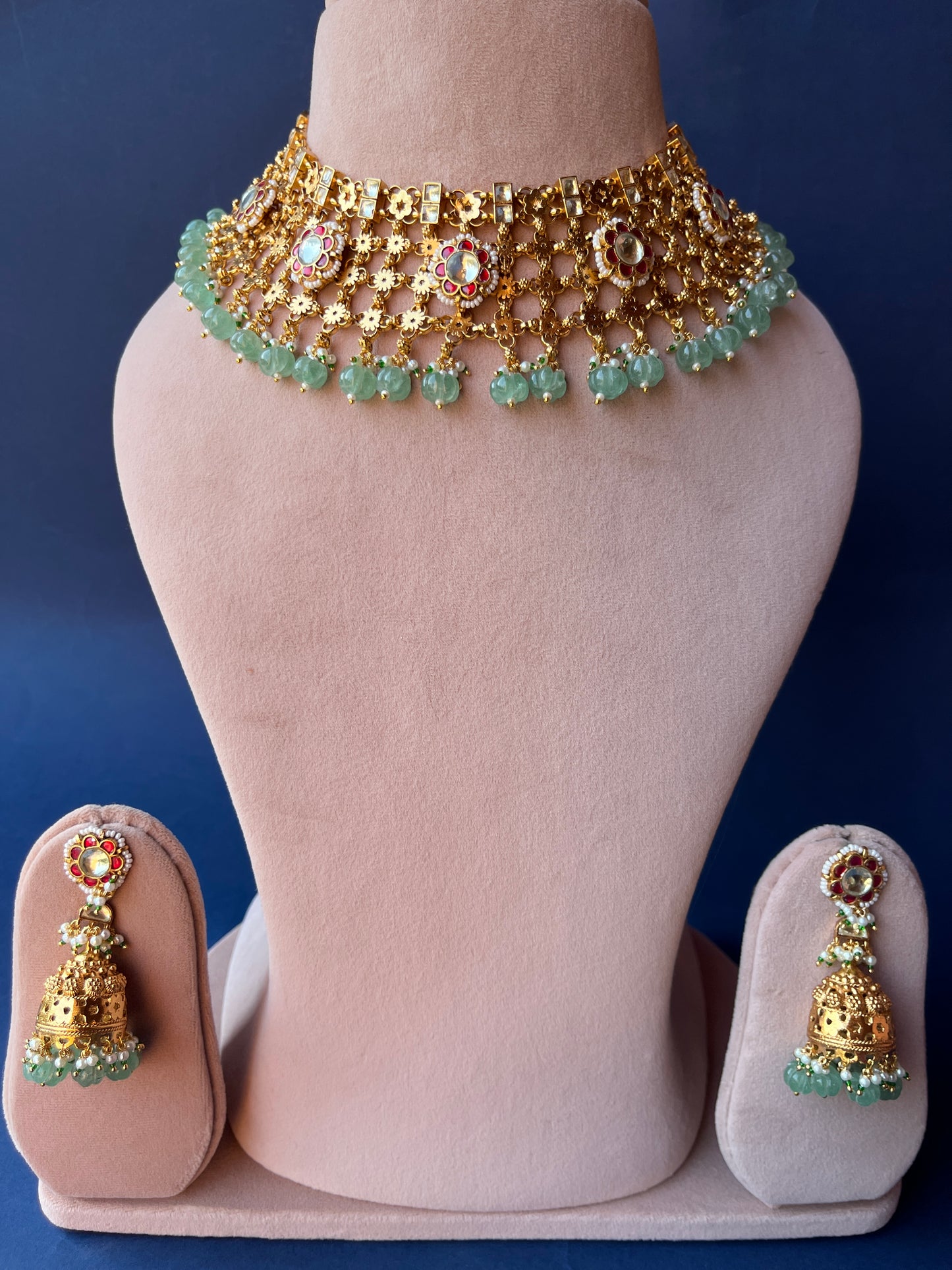 Chandan Heritage Necklace Set VNN361
