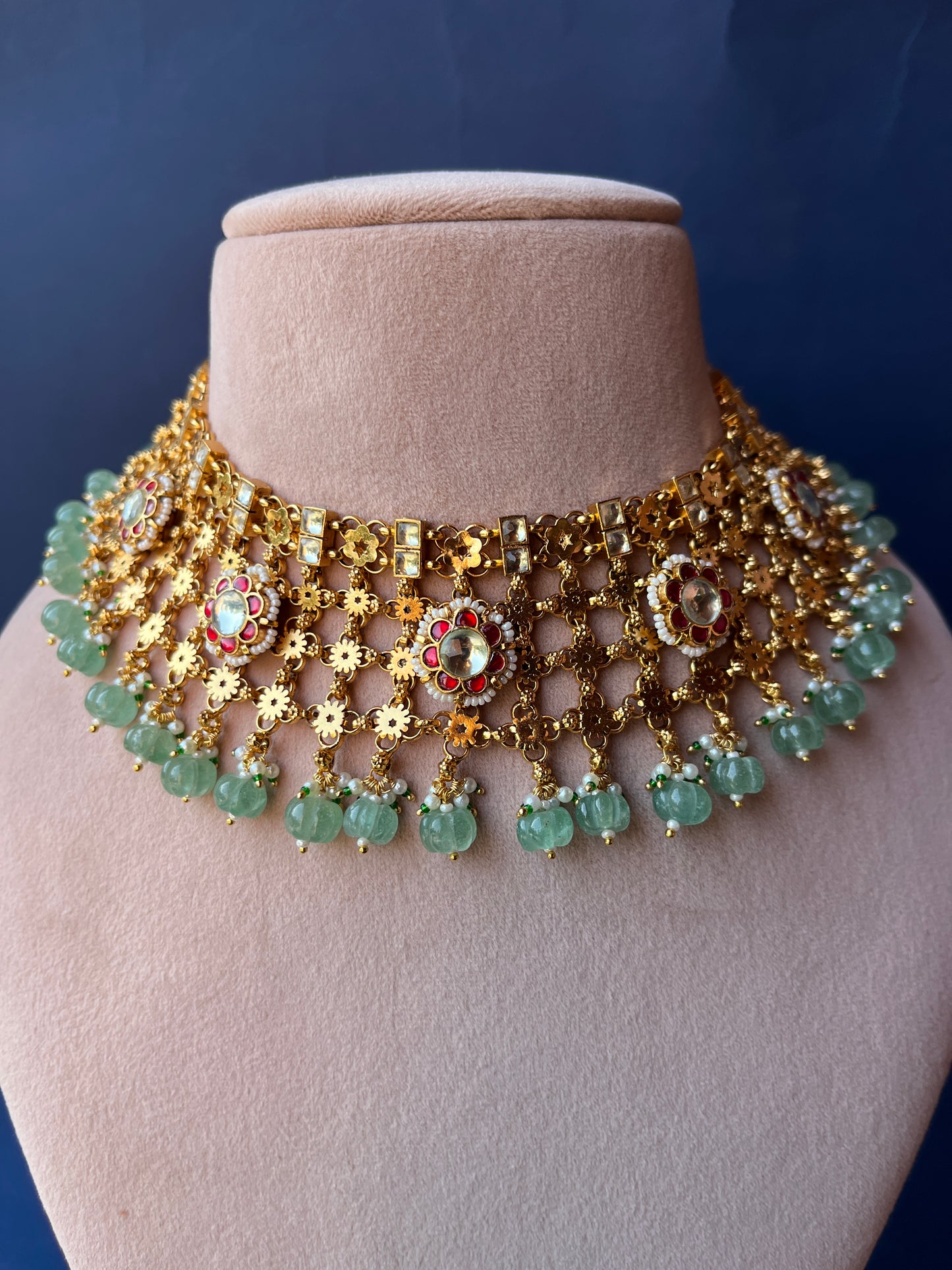 Chandan Heritage Necklace Set VNN361