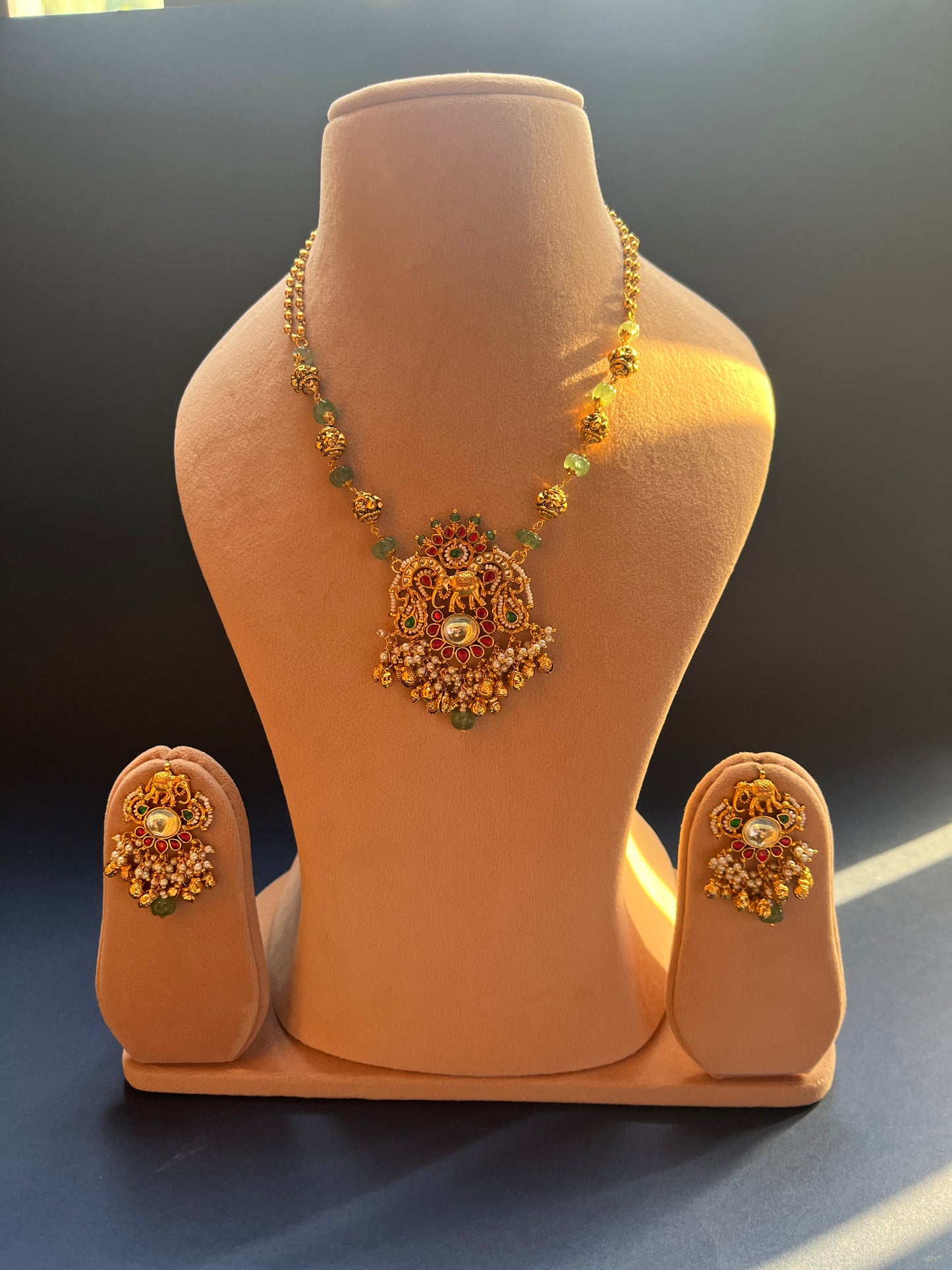 Elephant Gold Ball Pendant Set VNN385