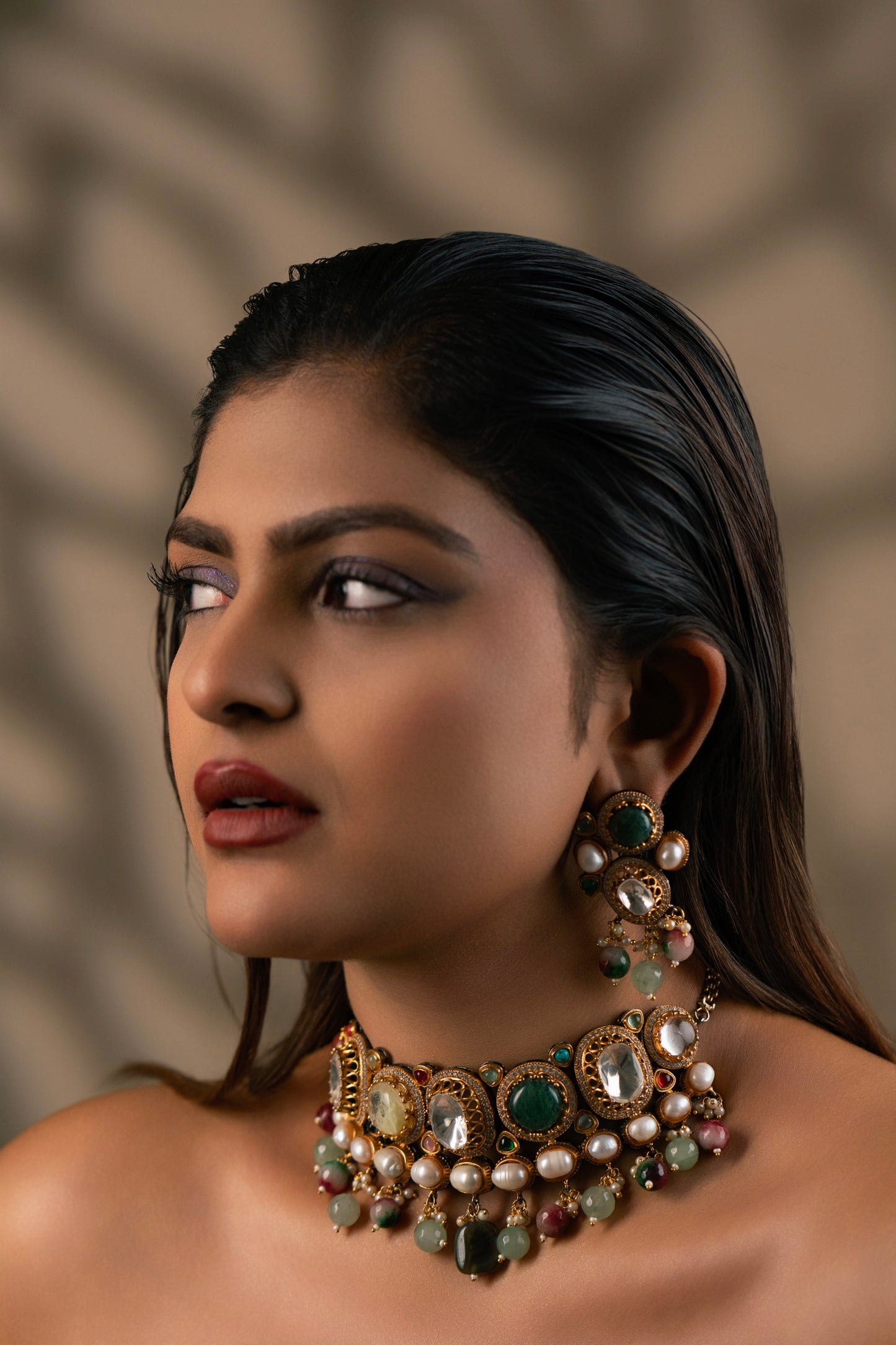 Emerald Stone Polki Necklace Set VNN388