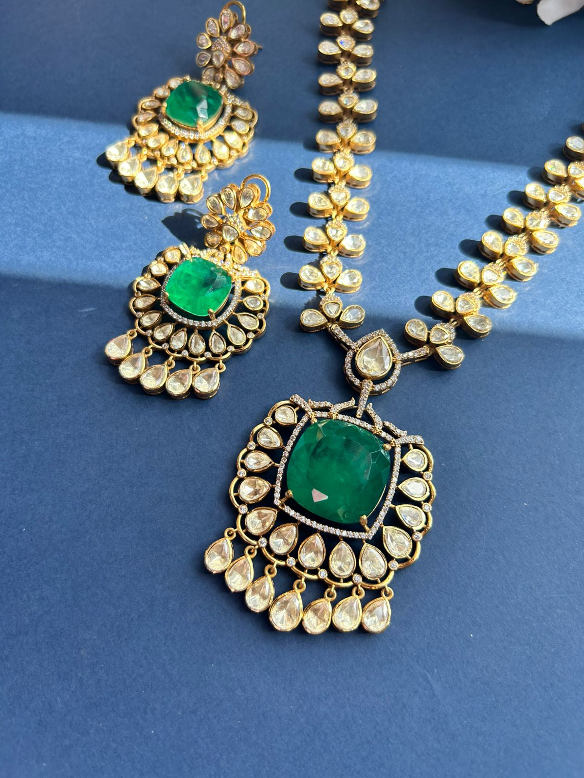 Green Stone Yellow Polki Necklace Set VNN392
