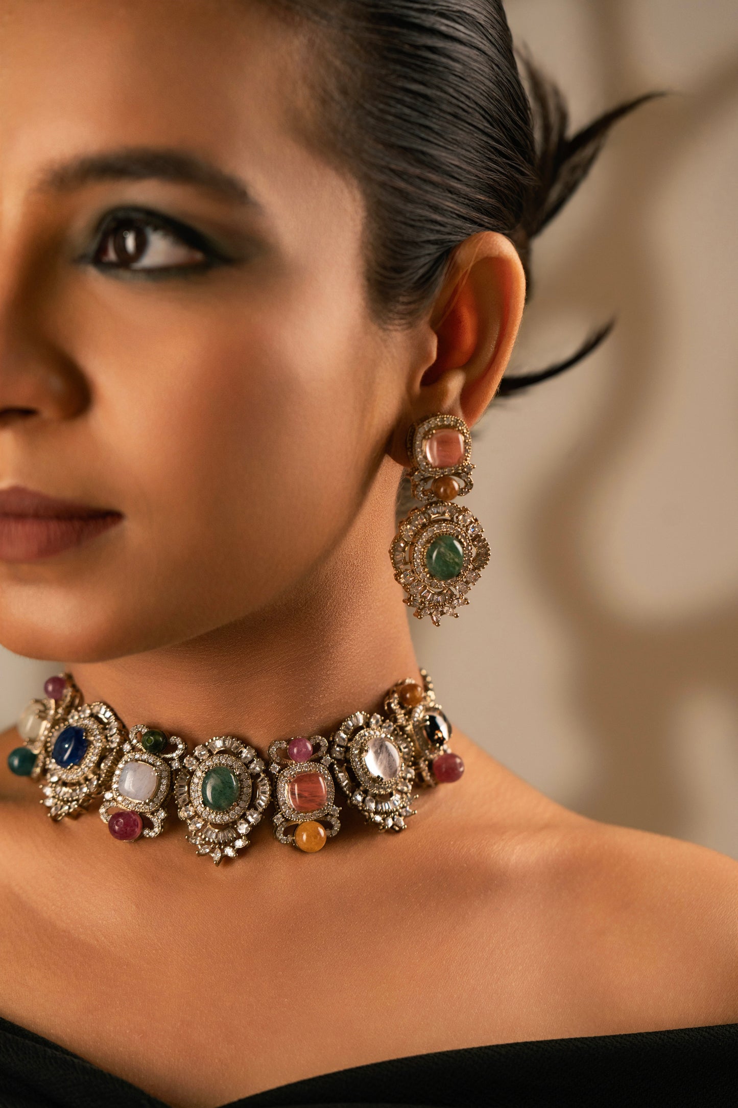 Vintage Multi Stone Choker Set VNN406