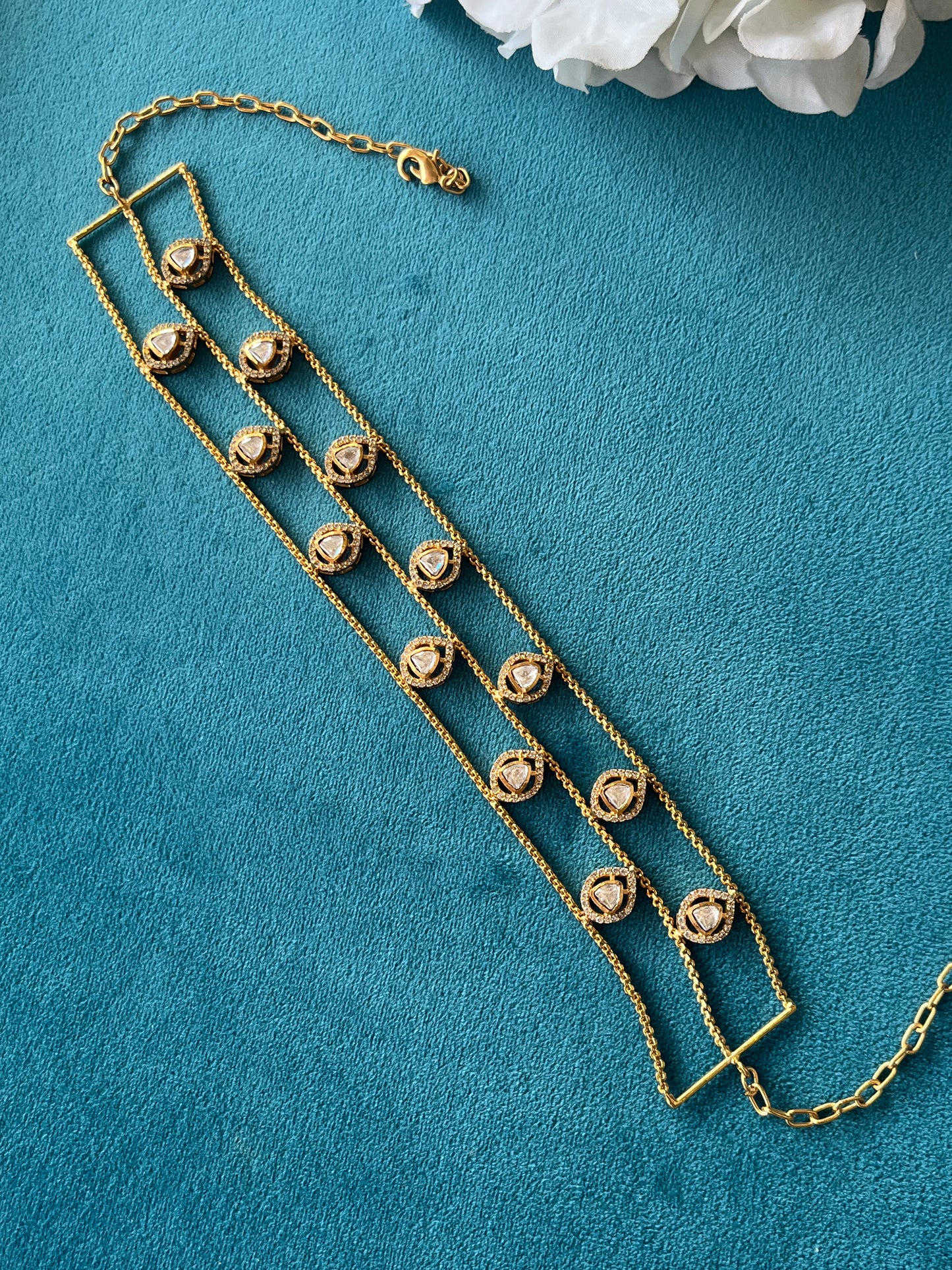 White Polki Gold Chain Chokar Set VNN409