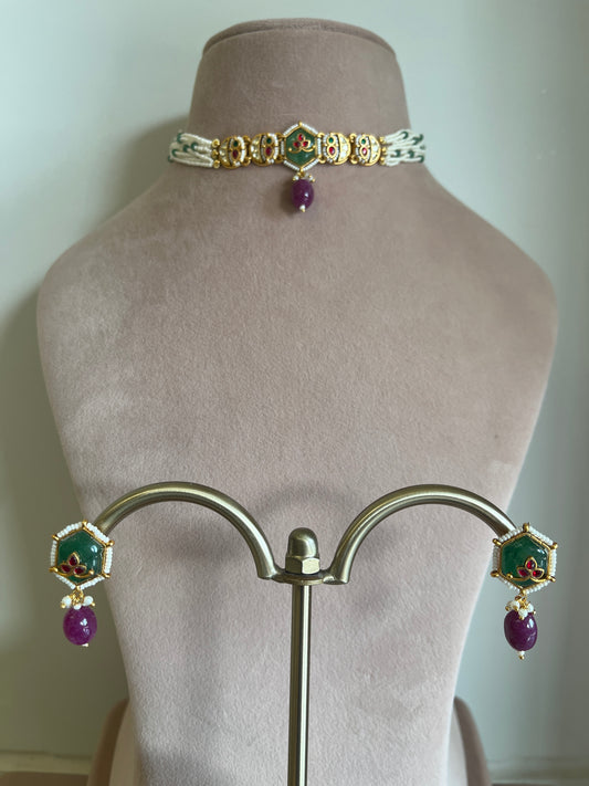Green Stone Purple Beads Chokar Set VNN416