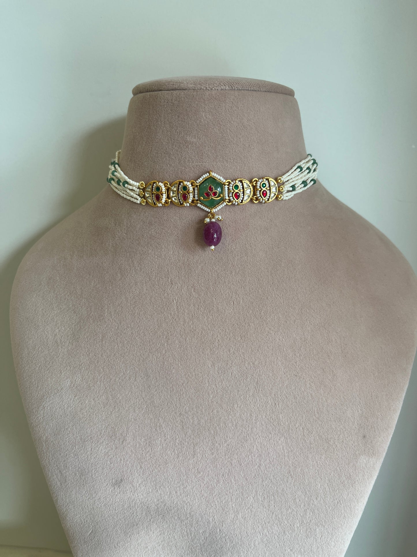 Green Stone Purple Beads Chokar Set VNN416