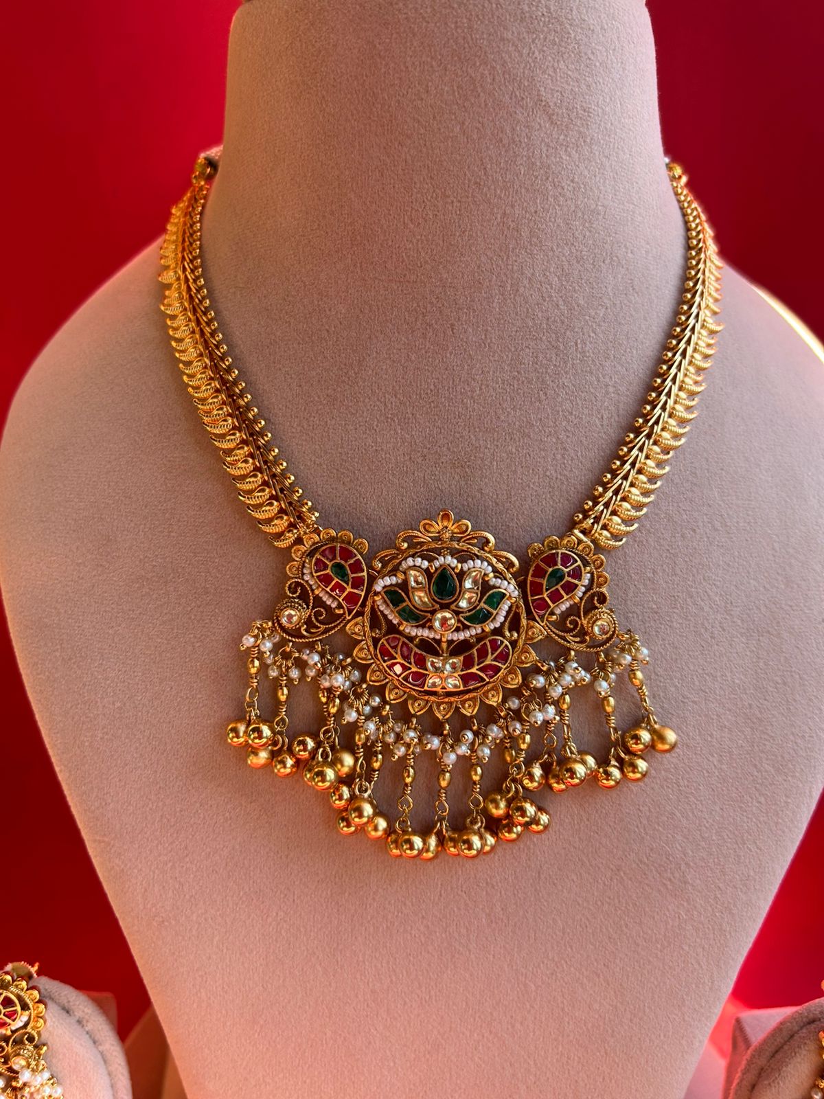 Lotus Multi Jadau Temple Neacklace Set VNN422