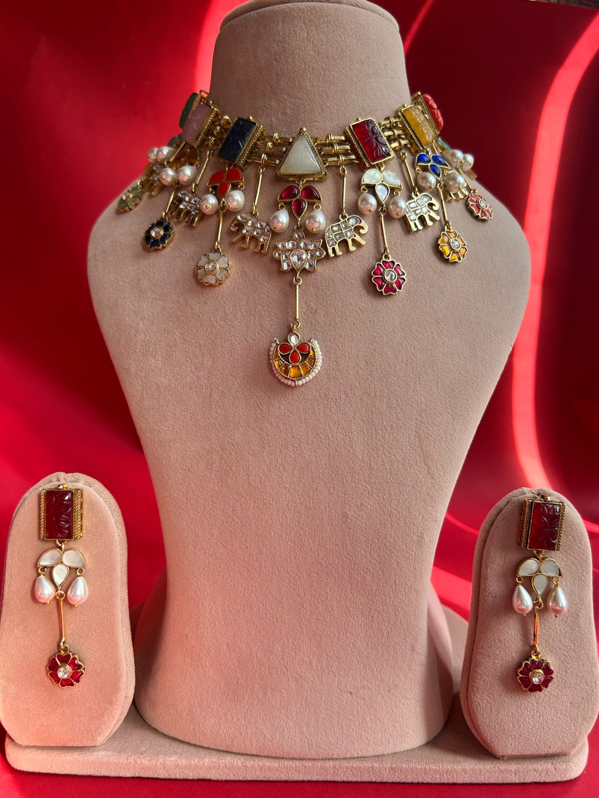 Navratna Heavy Necklace Set VNN456