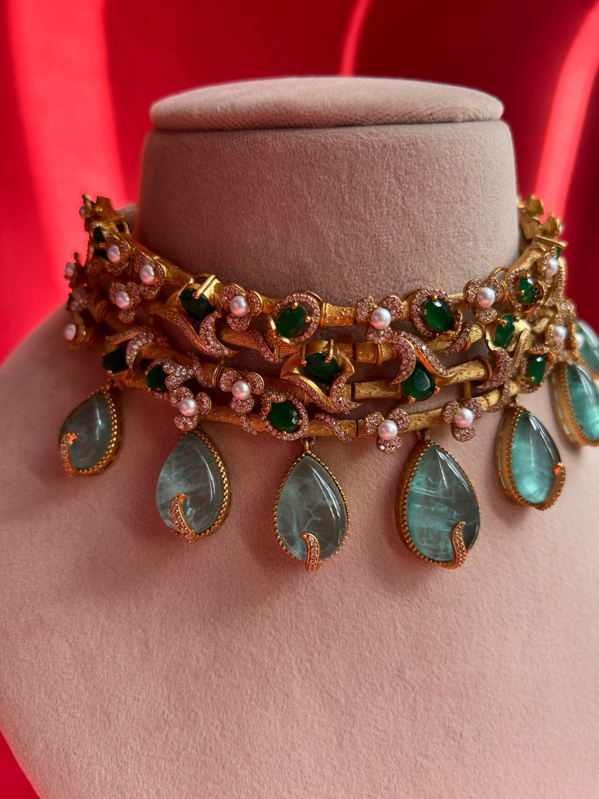 Mint Blue Stone Fusion Chokar Set VNN500
