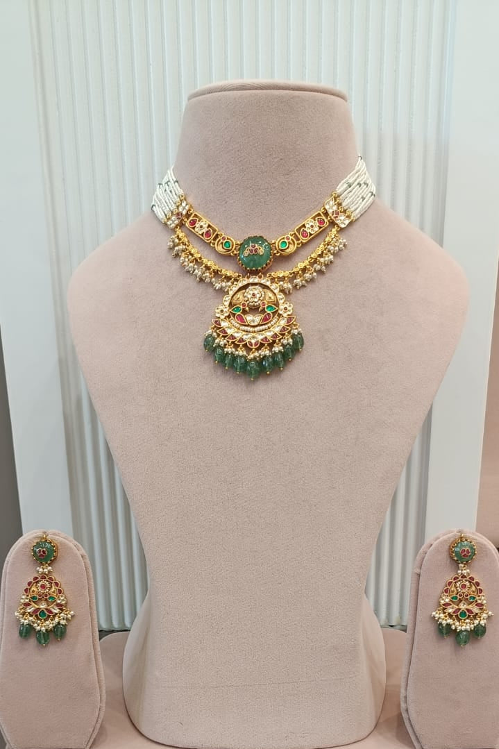 Heritage Double Layered Necklace Set VNN512