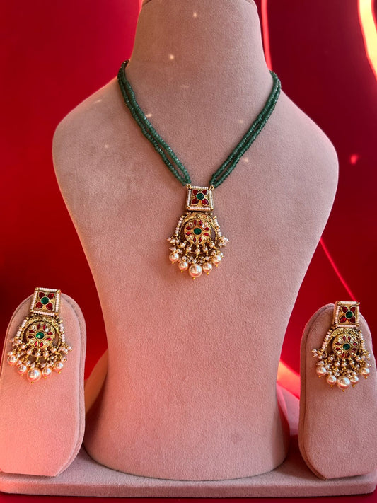 Green Pearl Jadau Pendant Set VNN517