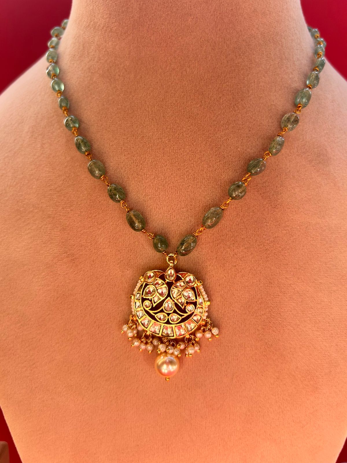 Aventurine Chand Pendant Set VNN520