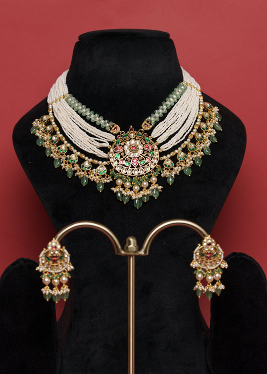Multi Jadau Round Pendant Pearl Necklace Set VNN534