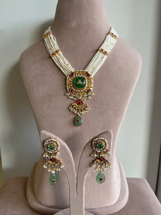 Green Stone Square Jadau Pendant Pearl Set VNN565