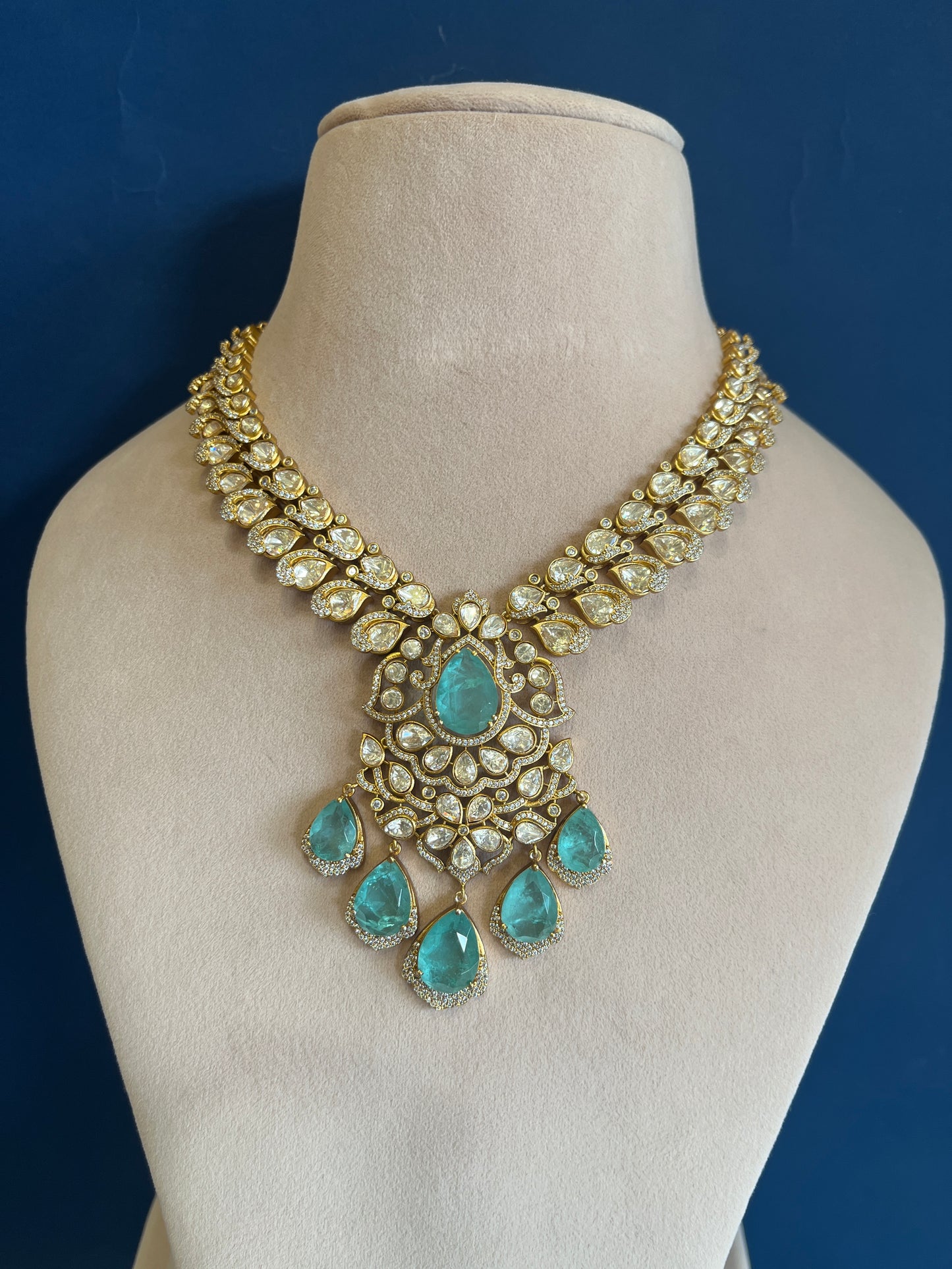 Victorian Green Doublet Stone Necklace Set VNN567