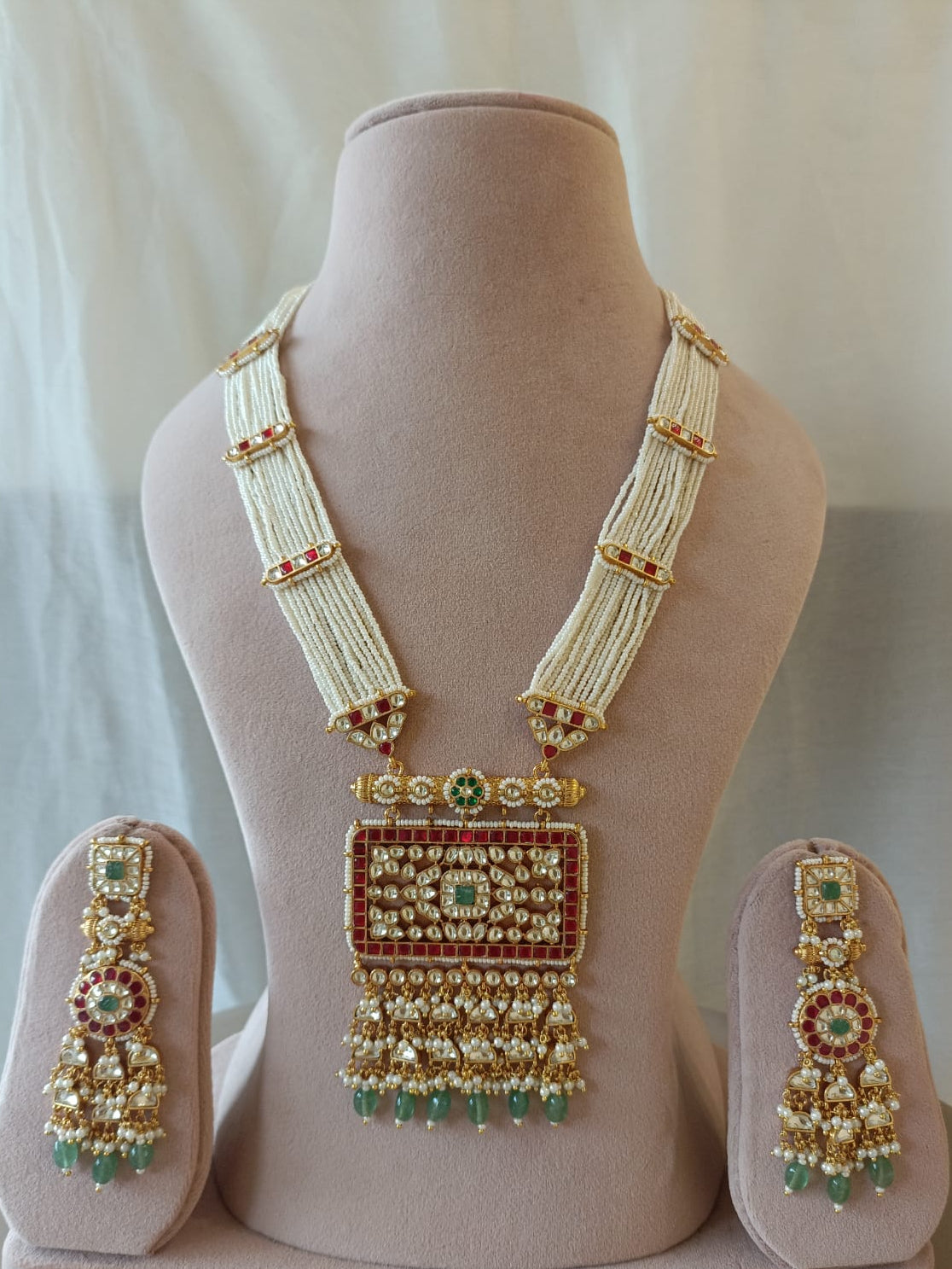 Traditional Jadau Rani Necklace Set VNN578