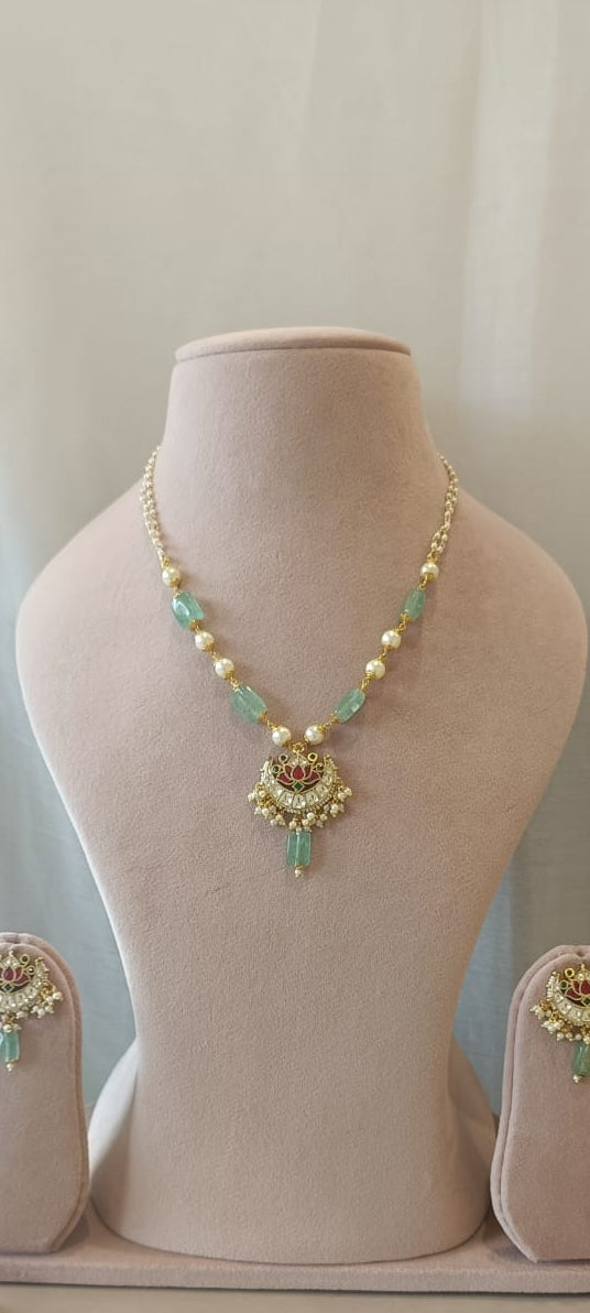 Lotus Chand Jadau Pendant Set VNN590
