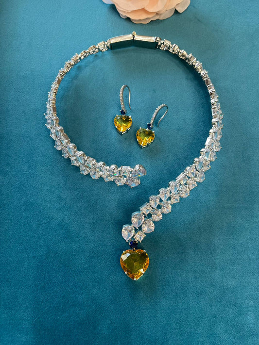 Yellow Heart Drop Diamond Necklace Set VNN597