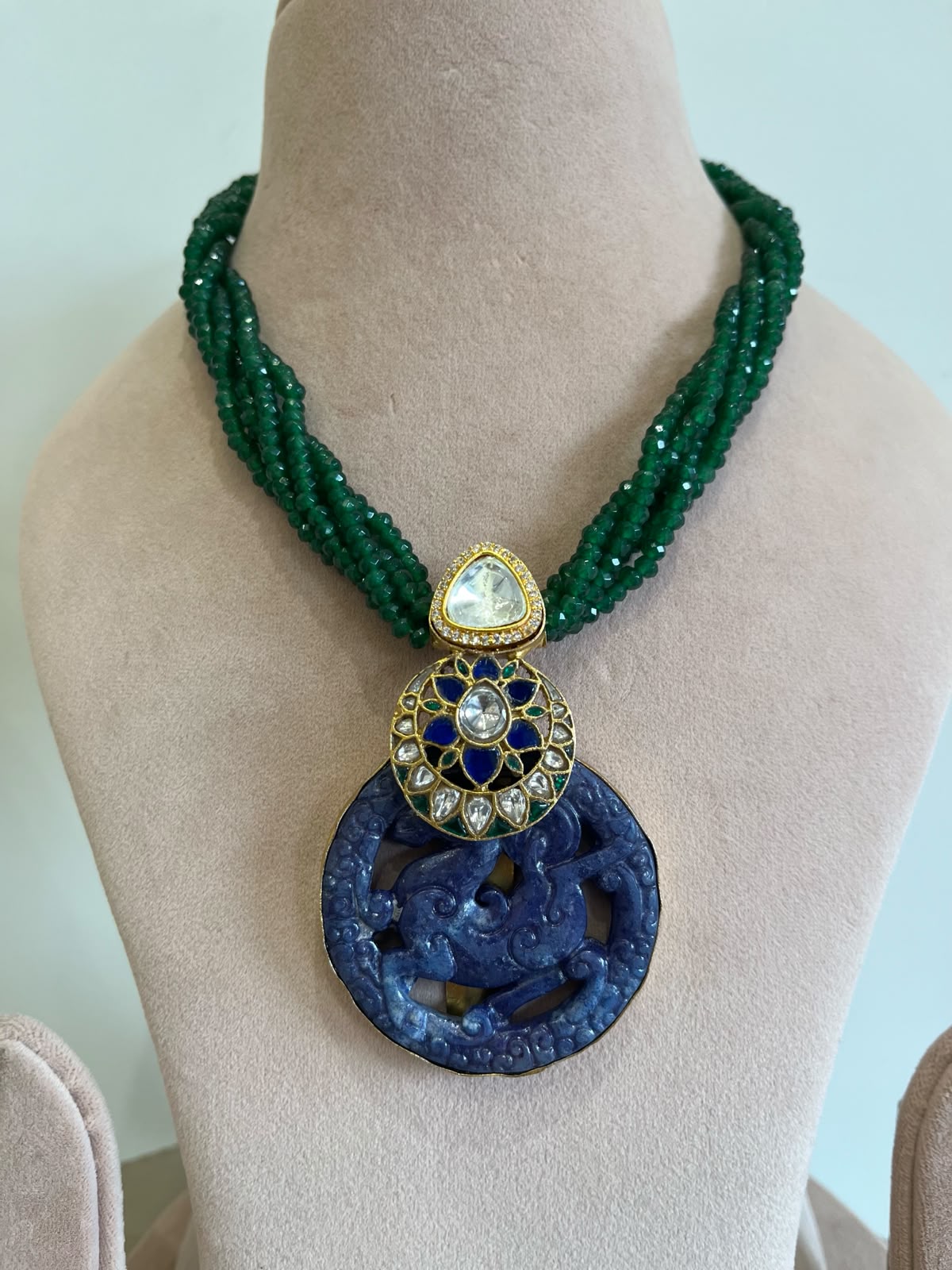 Rajsi Pendant Emerald Neklace Only VNN609