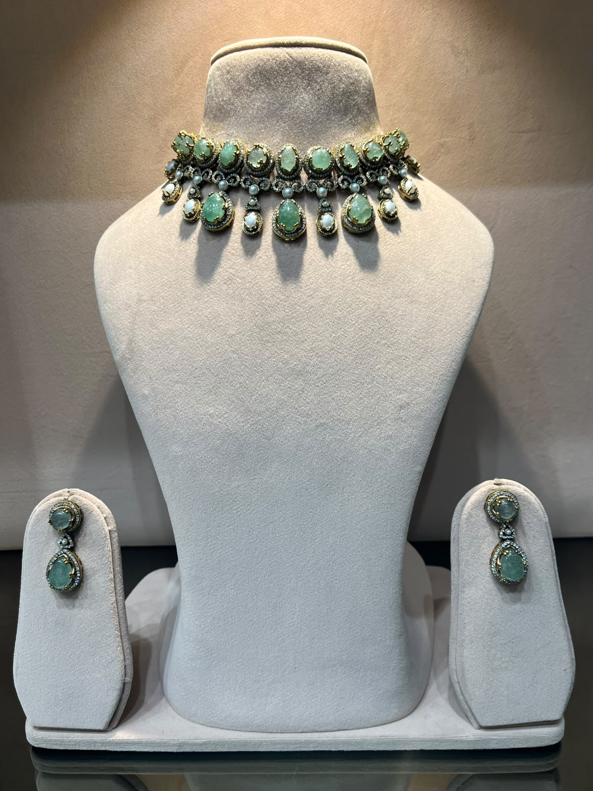 Mint Green Stone Polki Choker Set VNN625