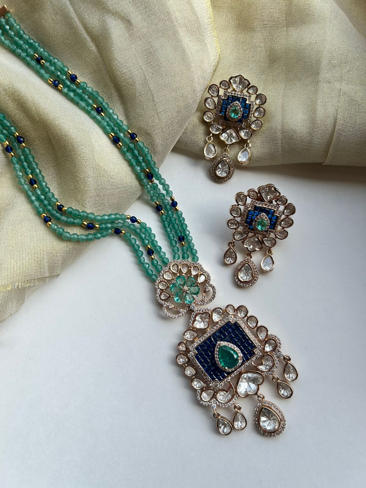 Blue Green Chauki Necklace Set VNN644