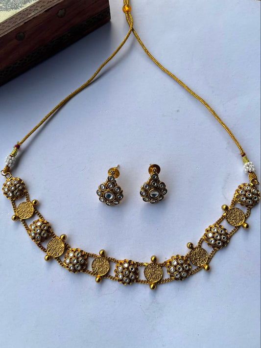 Gold Coin Chokar Set VNN668