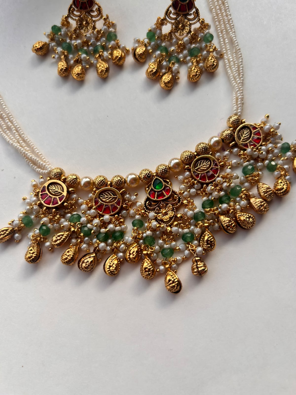 Red Jadau Gold Hanging Necklace Set VNN691