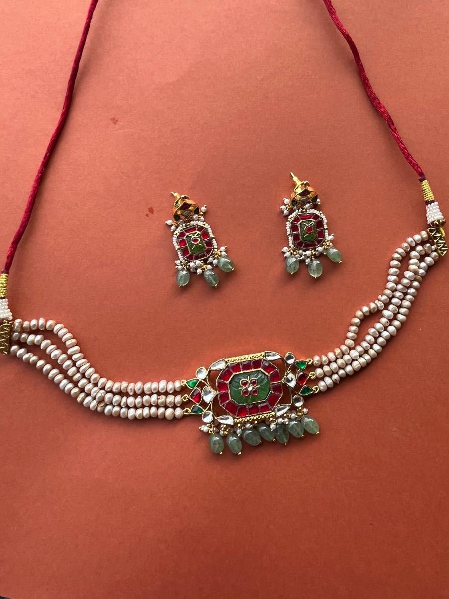 Green Stone Red Takkar Choker Set VNN709