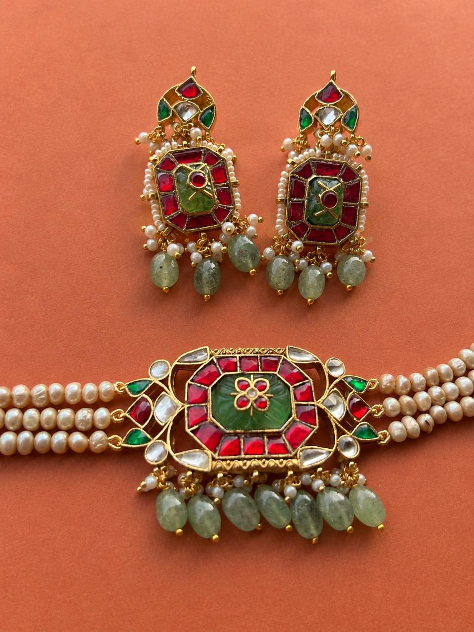 Green Stone Red Takkar Choker Set VNN709