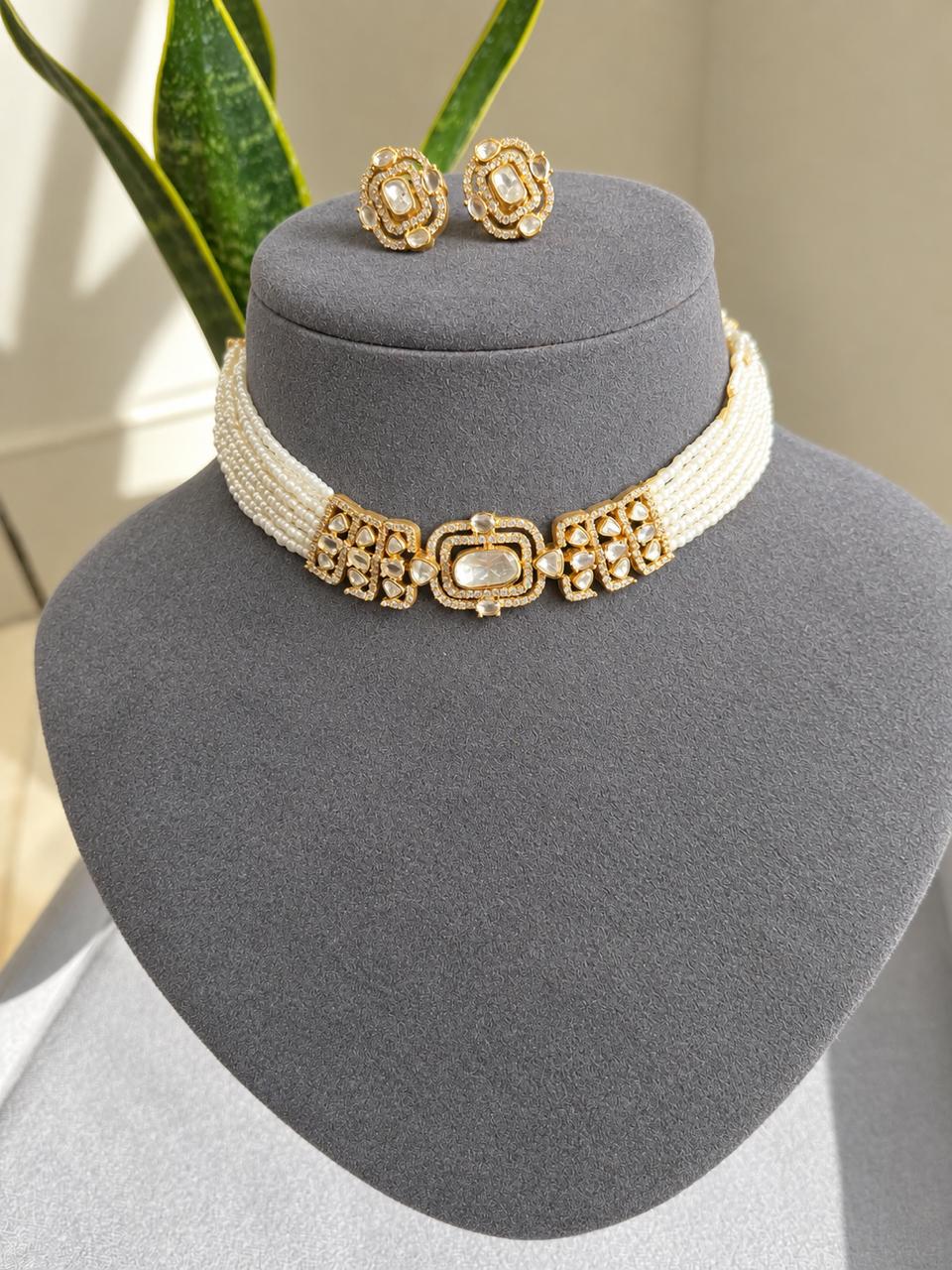 Inaya Pearl Choker Set VNN740