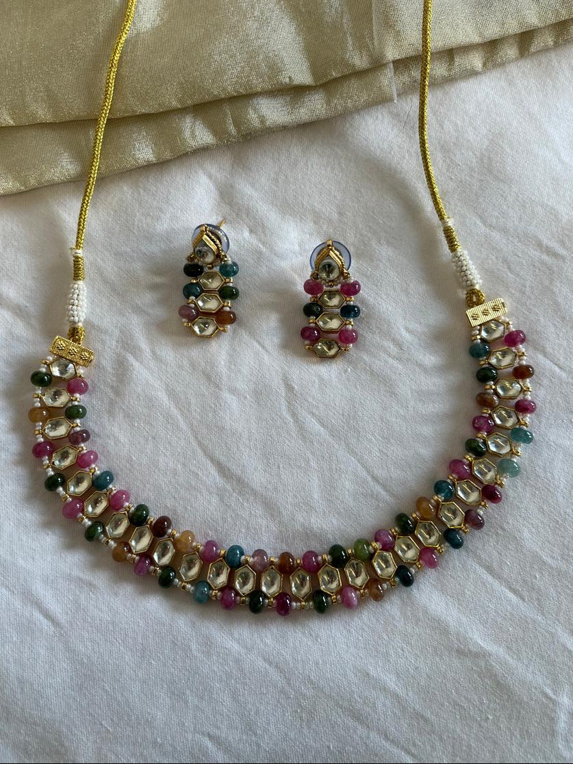 Takkar Multi Pearl Choker Set VNN748