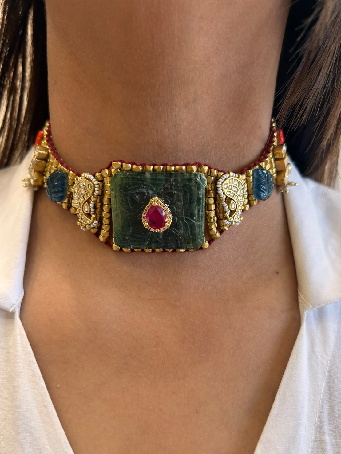 Green Carving Stone Vrunda Choker Set VNN759