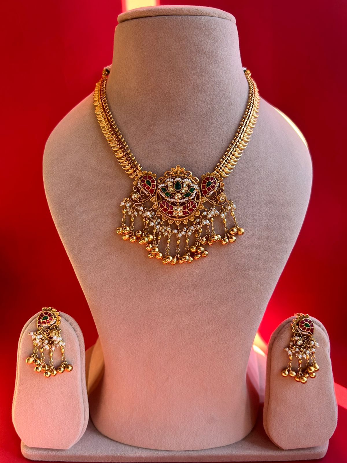 Lotus Multi Jadau Temple Neacklace Set VNN422