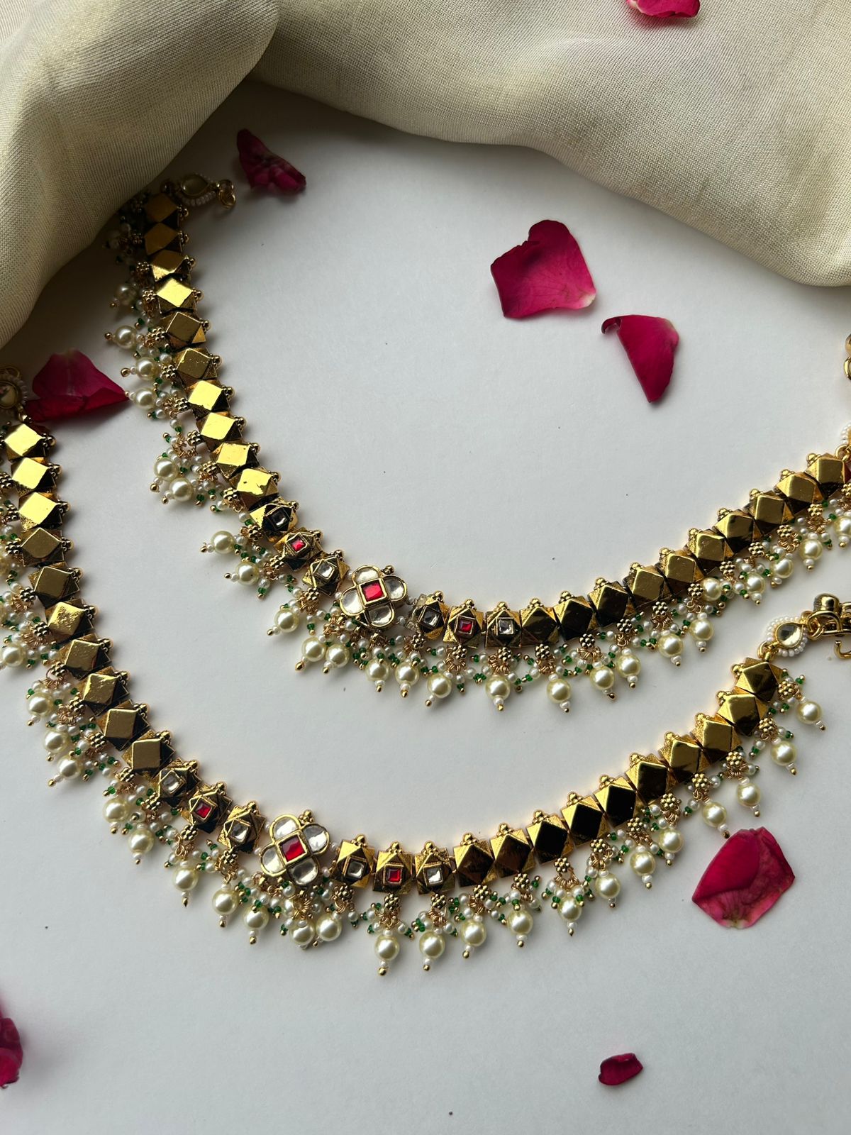 Gold Jadau Payal VNP009