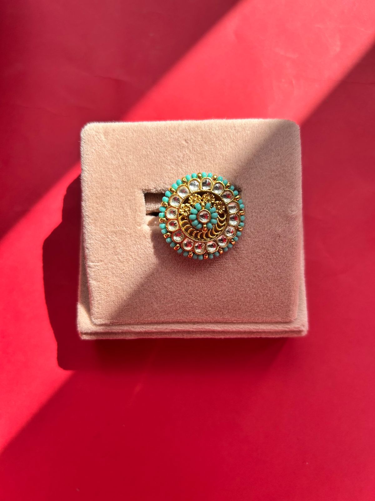 White Small Jadau Ring VNR050