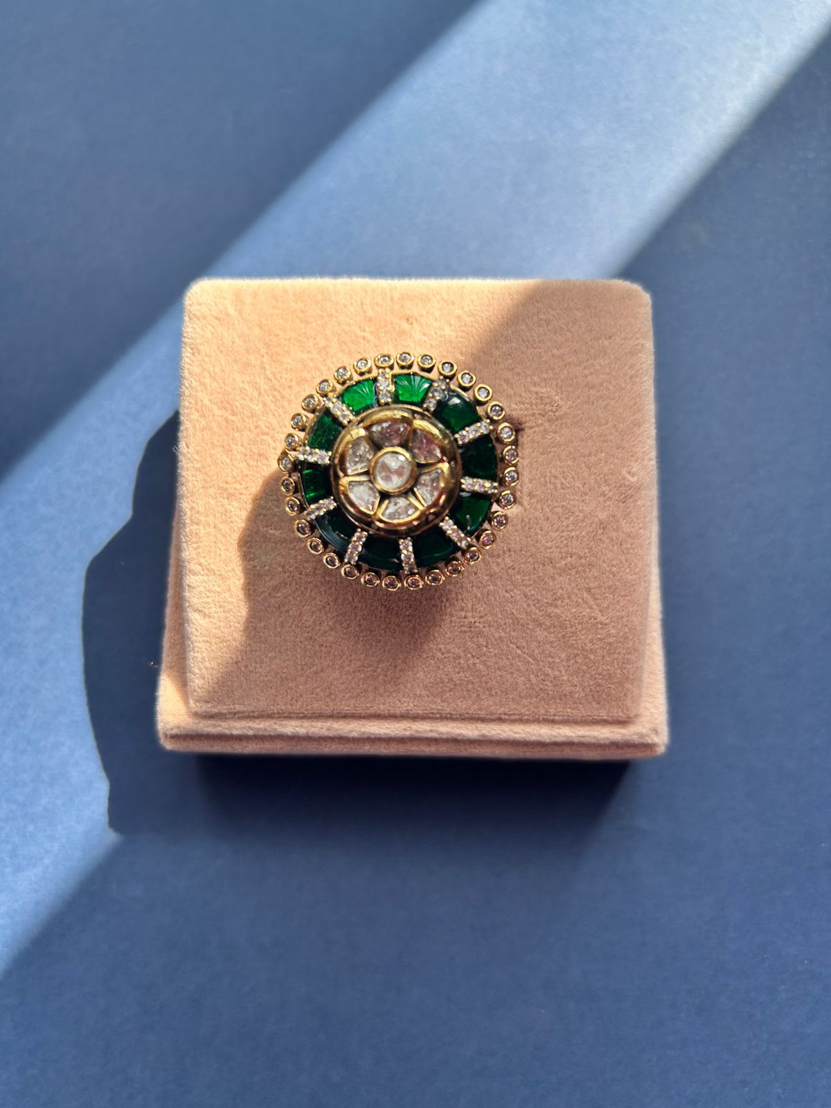 Green Stone Flower White Ring VNR061