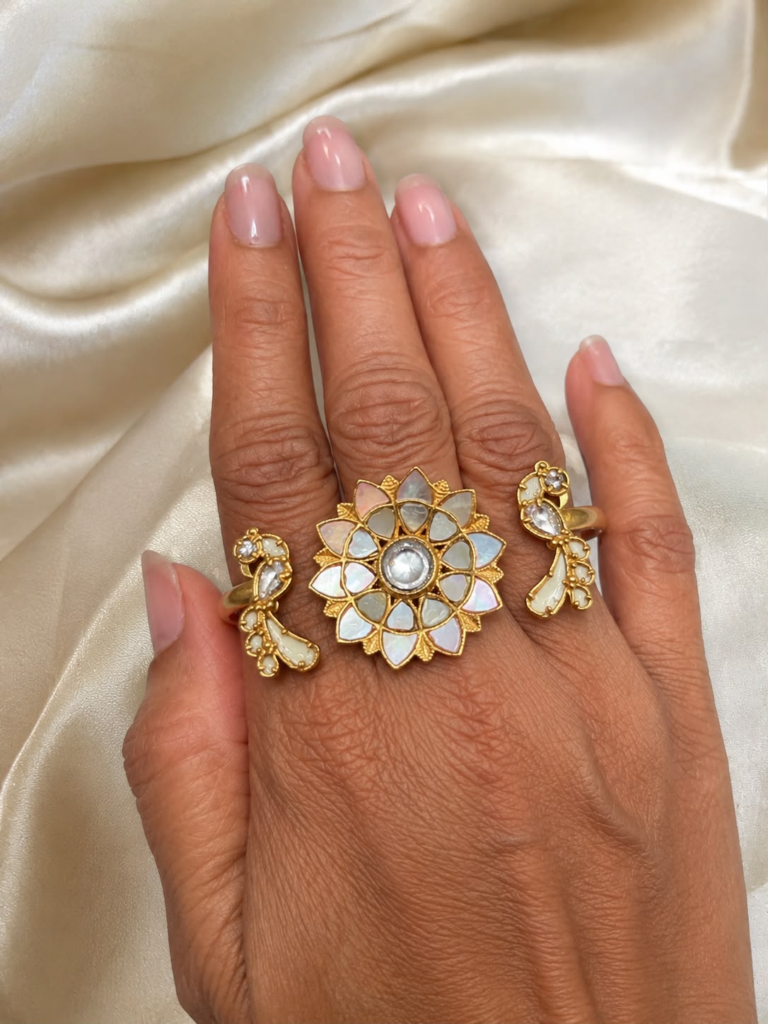 MOP Double Fingers Ring VNR121